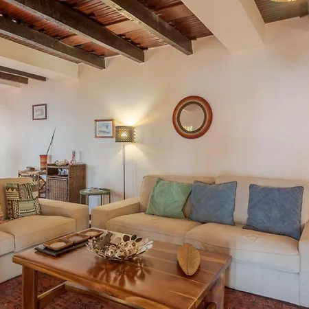 Ferienhaus Fuer 4 Personen Ca 250 Qm In Calheta, Madeira Suedkueste Von Madeira קלייטה